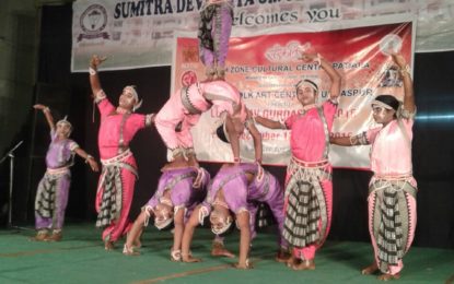 ‘लोक उत्सव गुरदासपुर – 2016’ के दौरान सांस्कृतिक कार्यक्रम दीना नगर, गुरदासपुर में 15 दिसम्बर, 2016 को