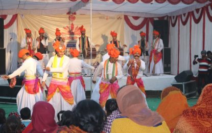 राष्ट्रीय संस्कृति महोत्सव 2016 के दौरान गांव Chittaipur वाराणसी में आउटरीच कार्यक्रम