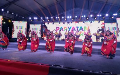 राजपथ लॉन्स, नई दिल्ली में आयोजित पैरायातन परव के 8 दिन की झलक